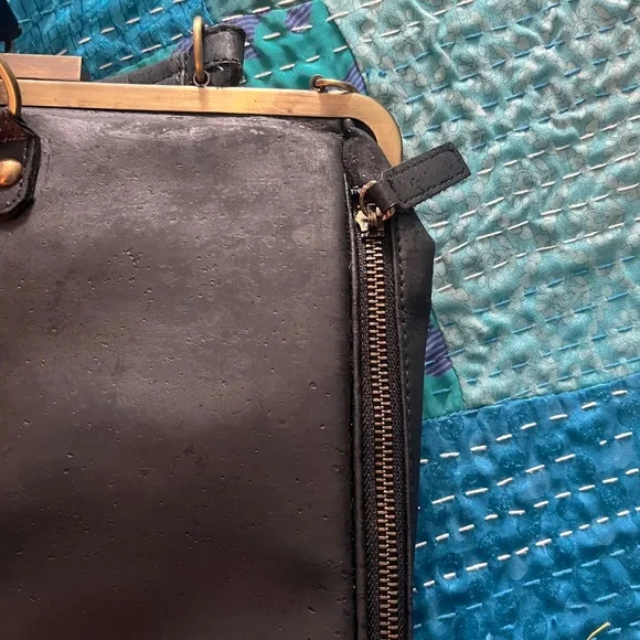 La Flore Paris Bobobark Handbag/Backpack - Picture 13 of 16